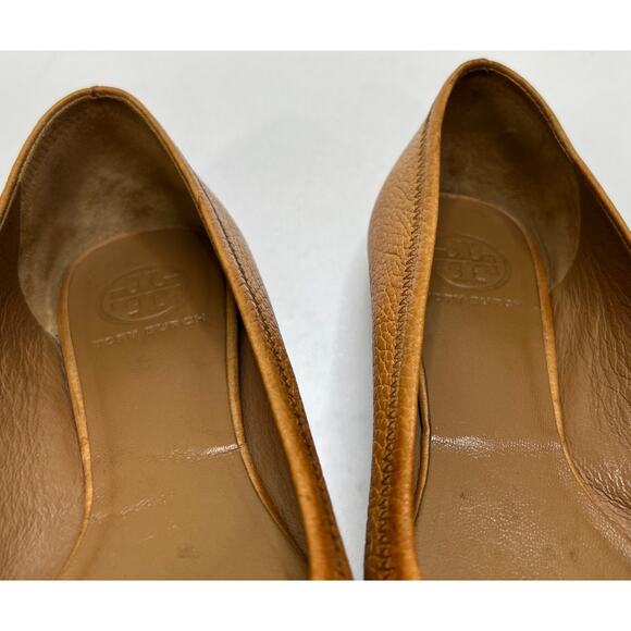 Tory Burch Ballet Flats Size 8 Camel Tan w Gold Logo Shoes - Picture 6 of 10